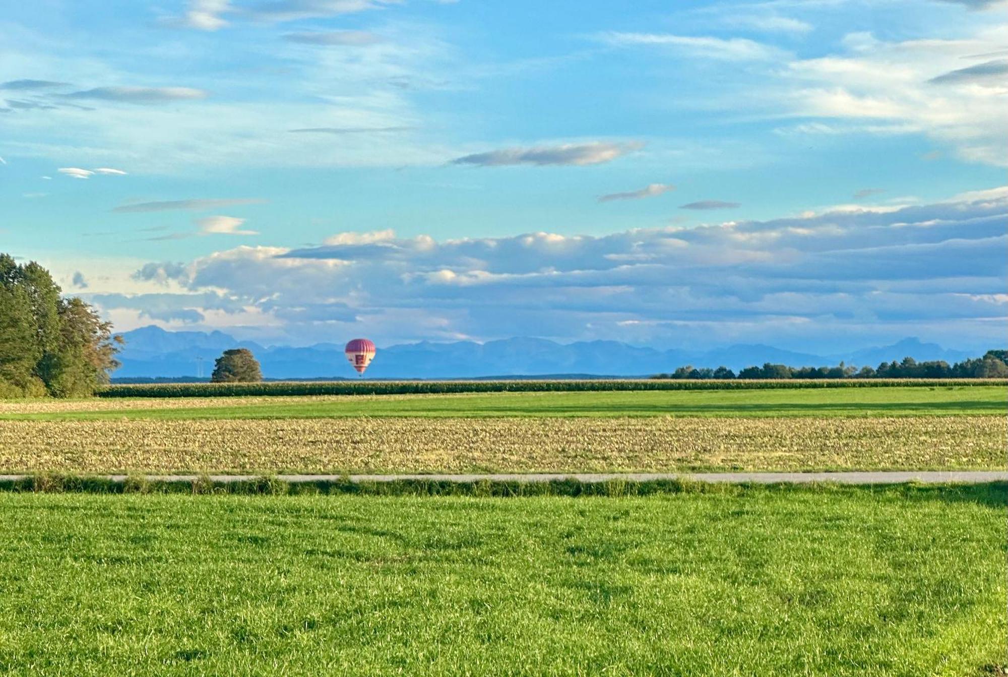 Landhaus Lindenberg Buchloe Exteriör bild