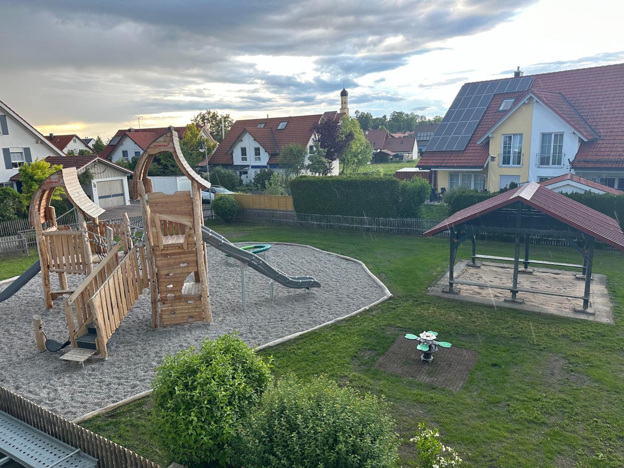 Landhaus Lindenberg Buchloe Rum bild